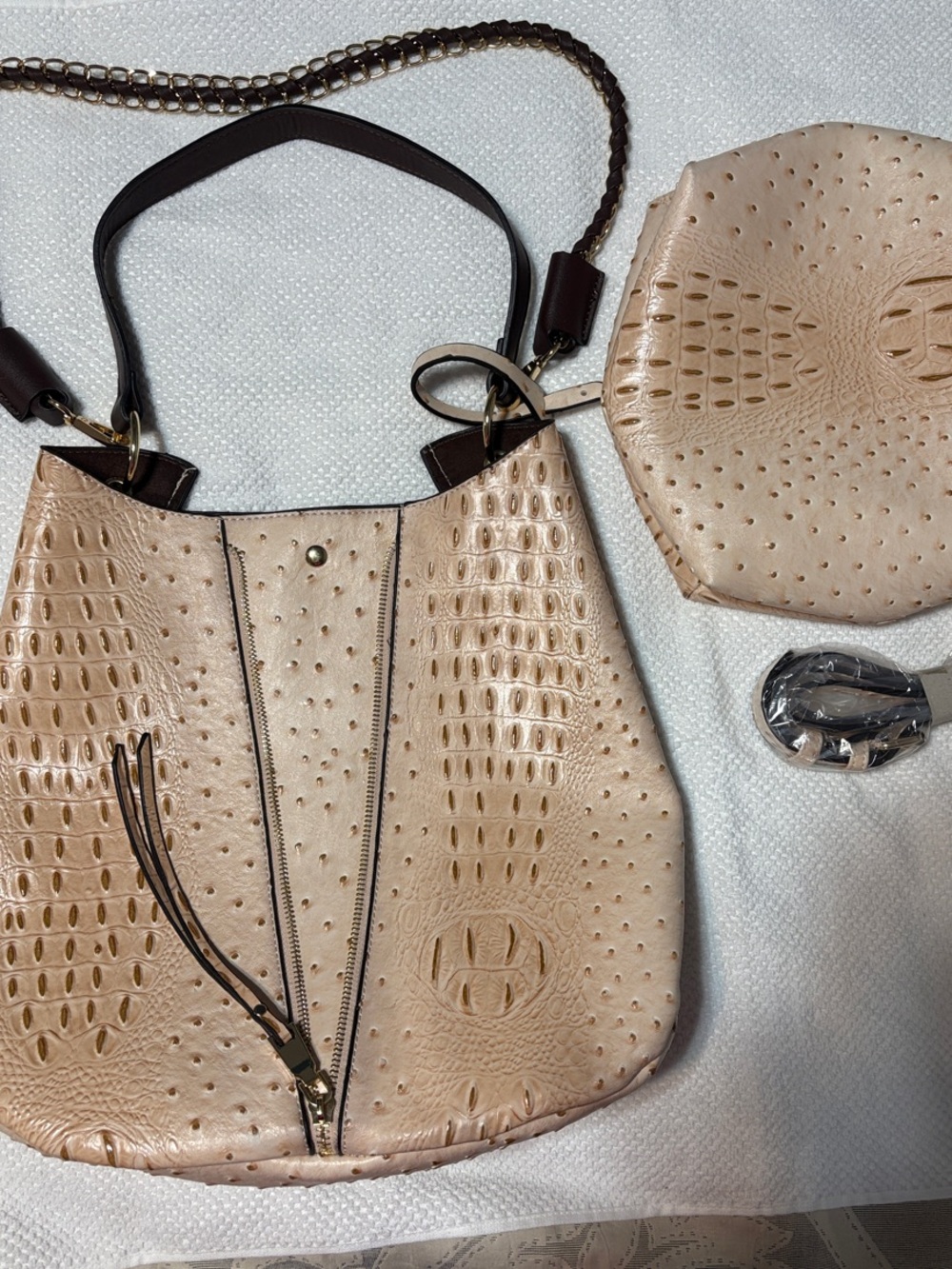 Source Unknown Beige Croc-Embossed Shoulder Bag with Removable Pouch